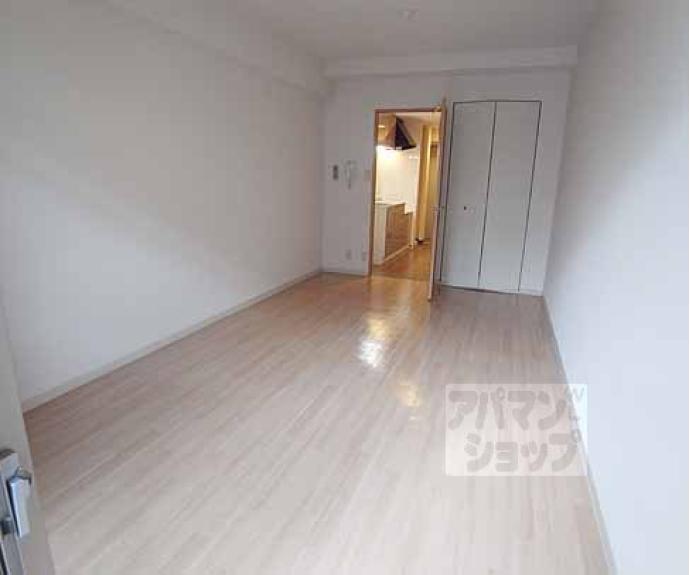 【FOUR SEASONS】間取