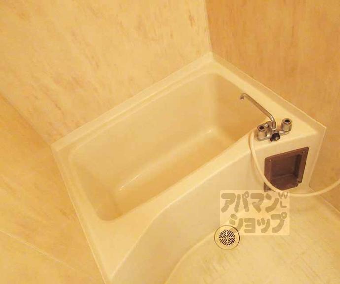【プルミエール勧修寺】間取