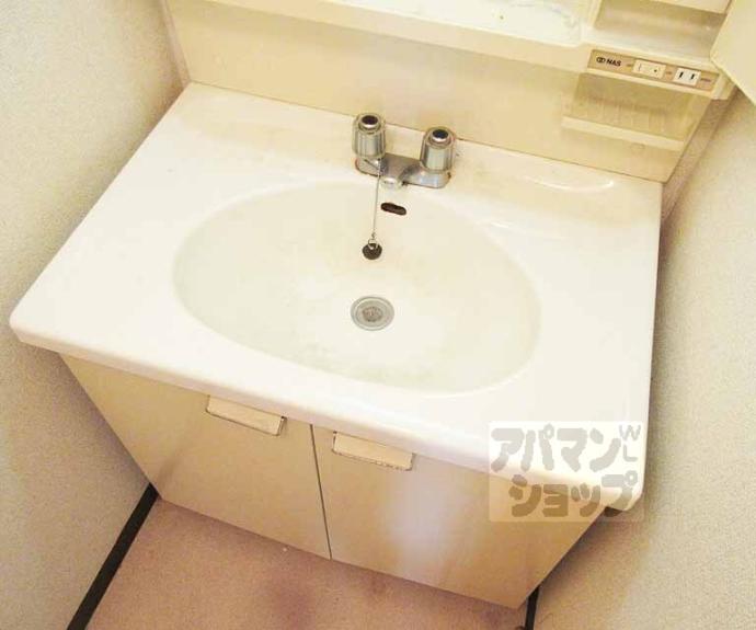 【プルミエール勧修寺】間取