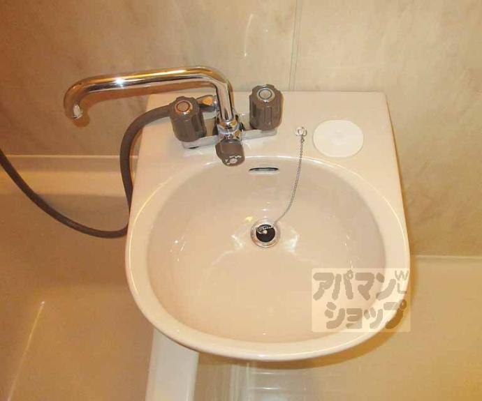 【プルミエール勧修寺】間取