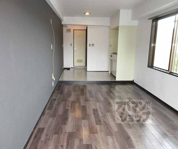 【プルミエール勧修寺】間取