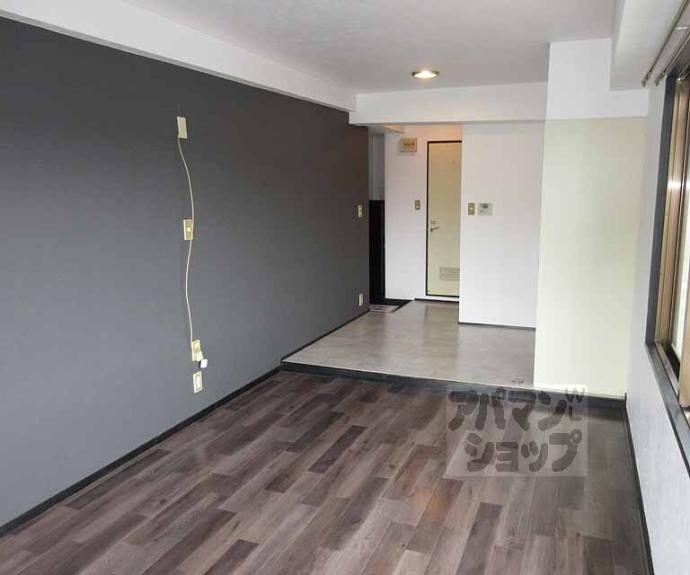 【プルミエール勧修寺】間取