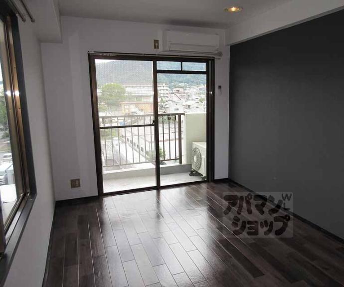 【プルミエール勧修寺】間取