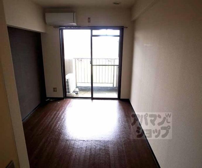 【プルミエール勧修寺】間取