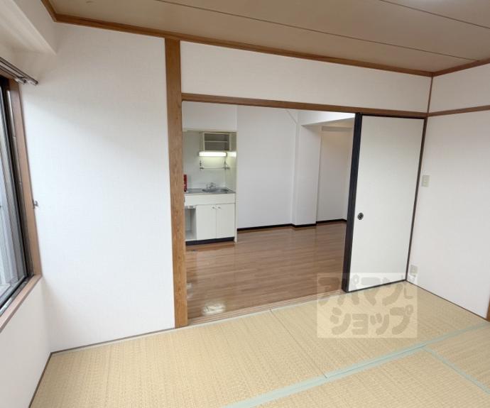 【プルミエール勧修寺】