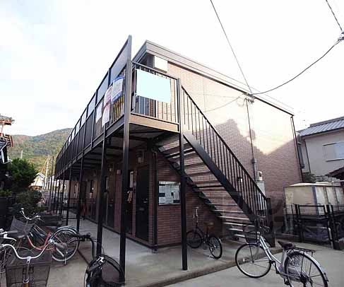 プレジール南大塚