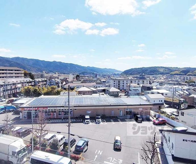 【コンフォーレ栗栖野】間取