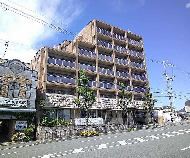 コンフォーレ栗栖野