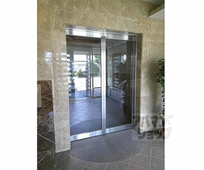 【コンフォーレ栗栖野】間取