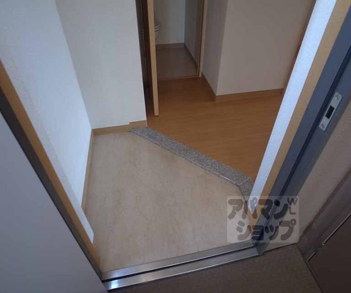 【コンフォーレ栗栖野】間取