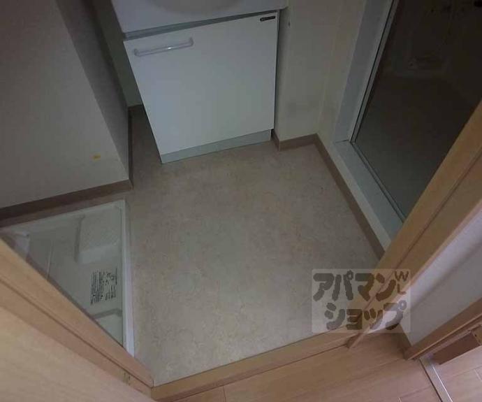 【コンフォーレ栗栖野】間取