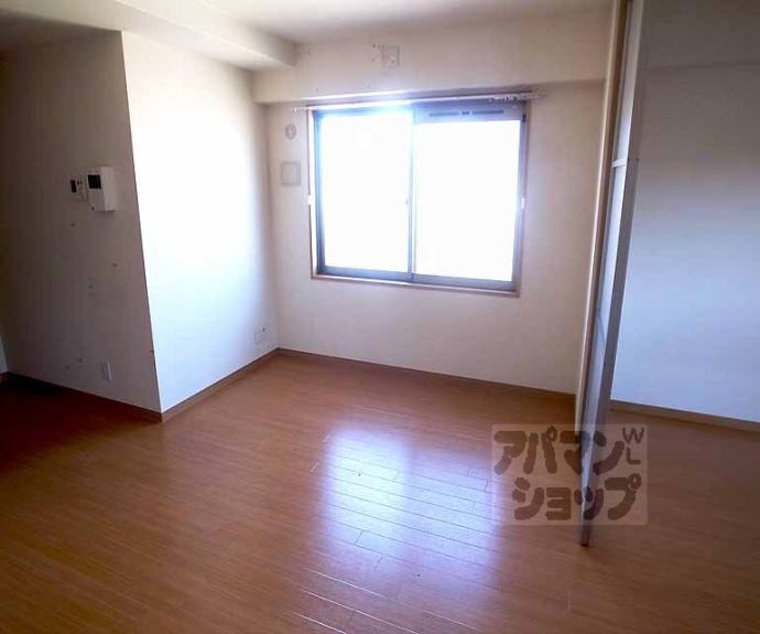 【コンフォーレ栗栖野】間取