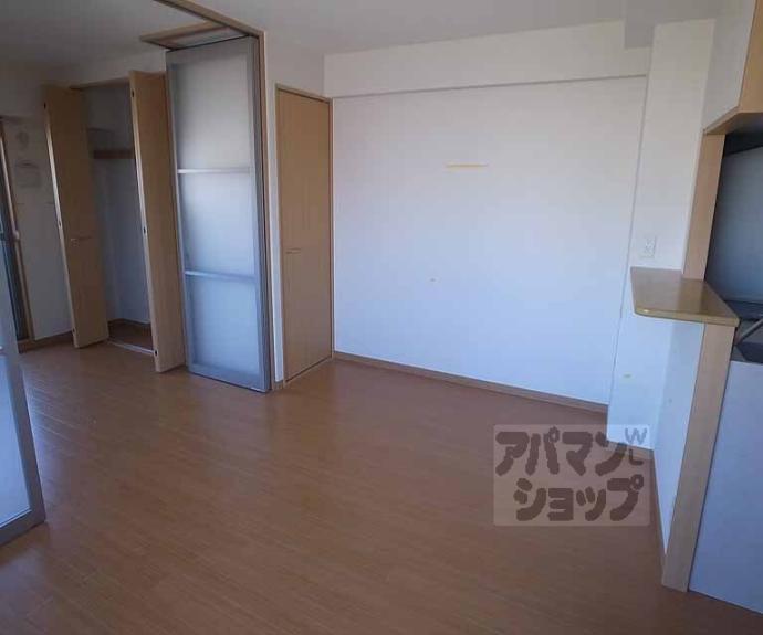 【コンフォーレ栗栖野】間取