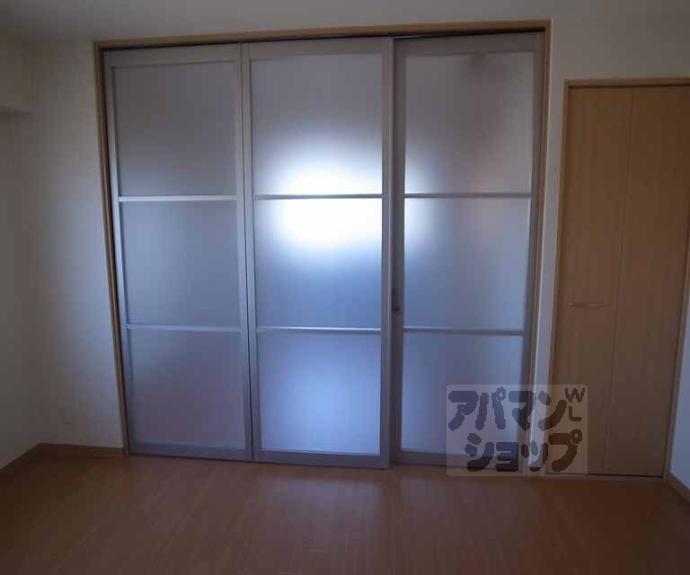 【コンフォーレ栗栖野】間取