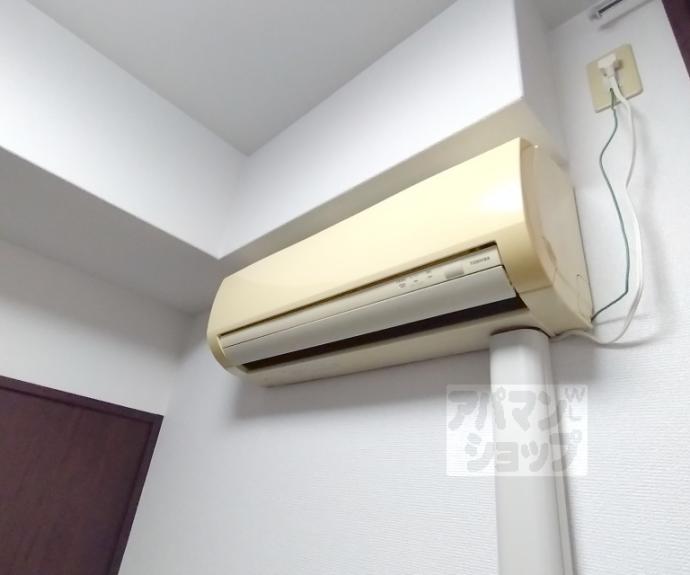 【プラネシア星の子山科三条】間取