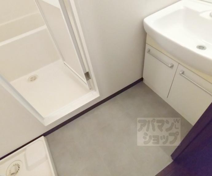 【プラネシア星の子山科三条】間取