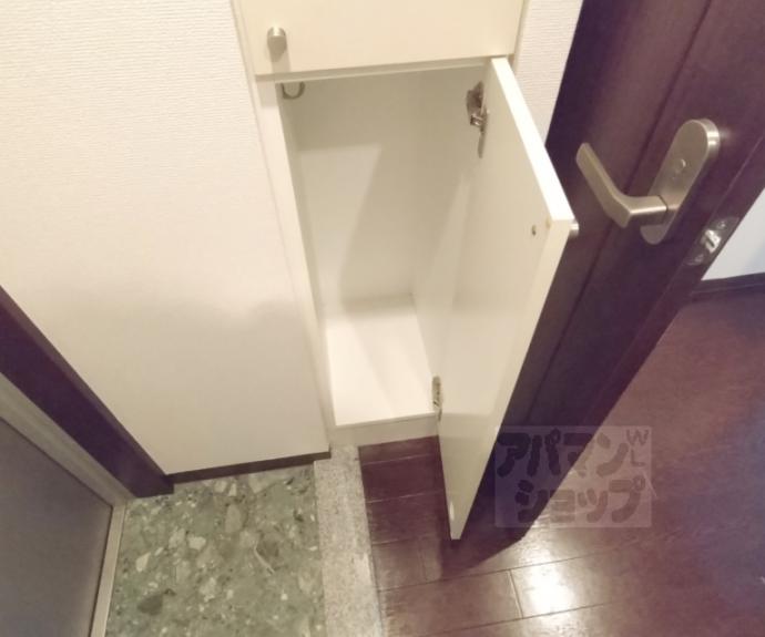 【プラネシア星の子山科三条】間取