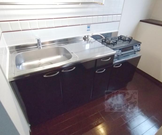 【プラネシア星の子山科三条】間取