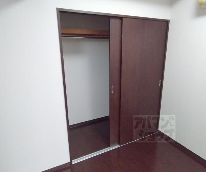 【プラネシア星の子山科三条】間取