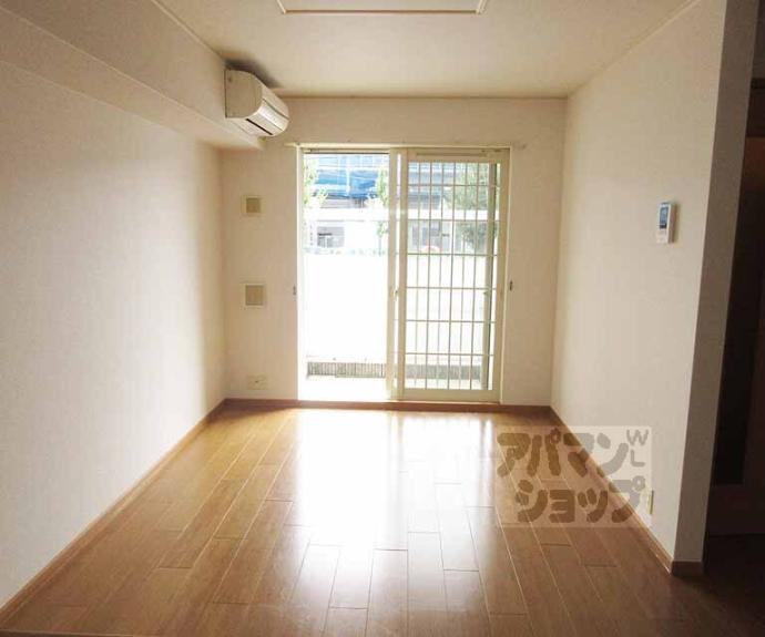 【ソレアード山階】間取