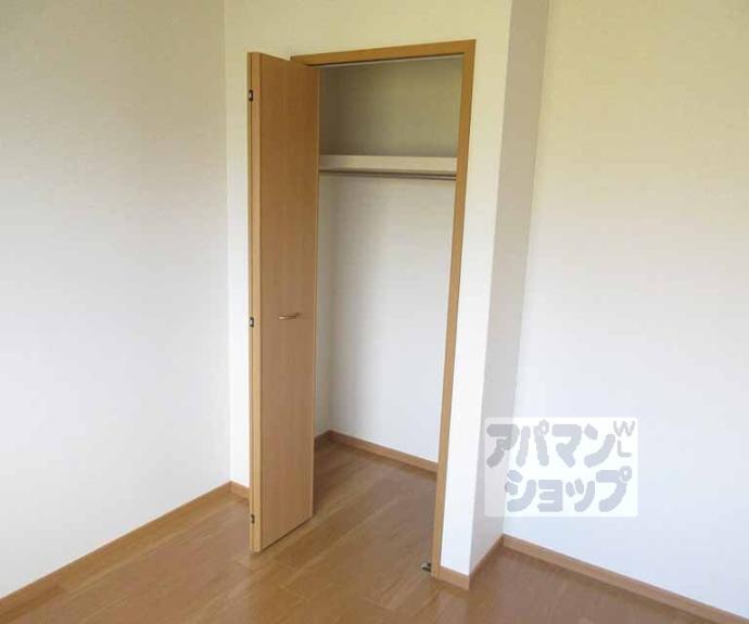 【ソレアード山階】間取