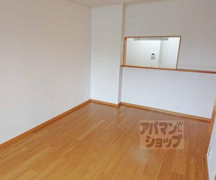 【ソレアード山階】間取