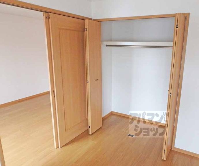 【ソレアード山階】間取