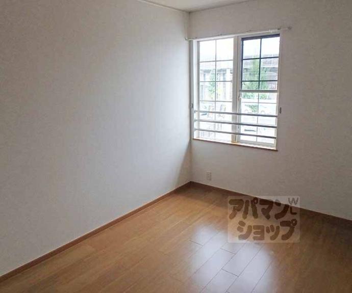 【ソレアード山階】間取