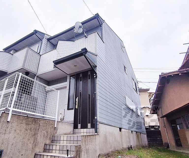 北花山中道町貸家