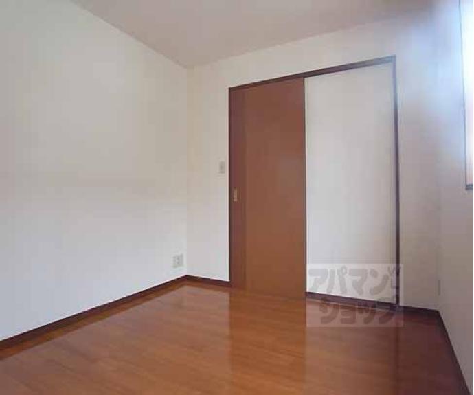 【カレン山科】間取