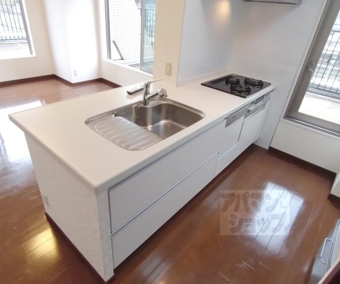 【アメニティ山科駅前】間取