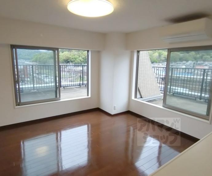 【アメニティ山科駅前】間取