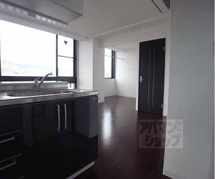 【ＳＴＡＩＲ２１１】間取