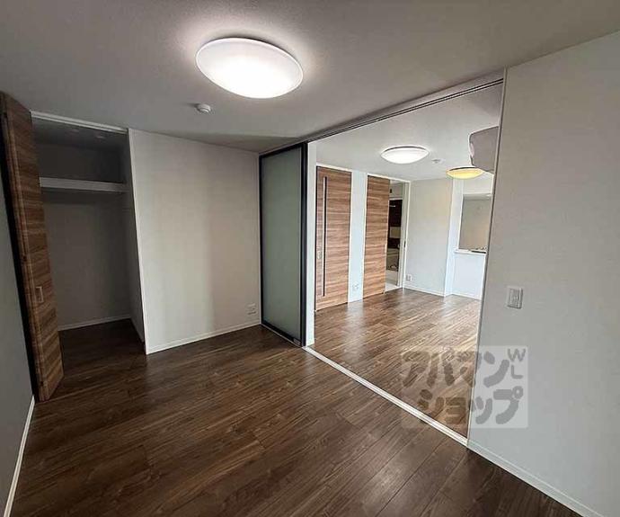 【シャーメゾン　ソレイユルヴァン】間取