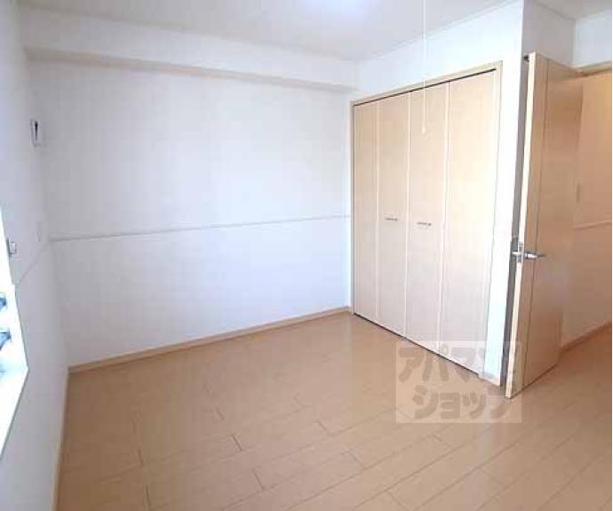 【デ・ラ・プレミール】間取