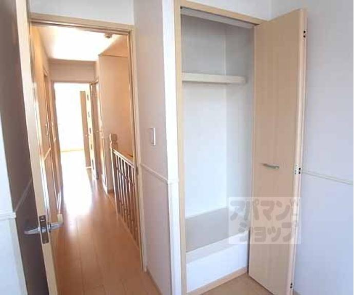 【デ・ラ・プレミール】間取