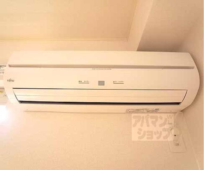 【デ・ラ・プレミール】間取