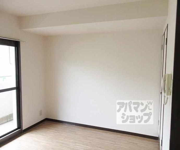 【サンガーデン山科】間取