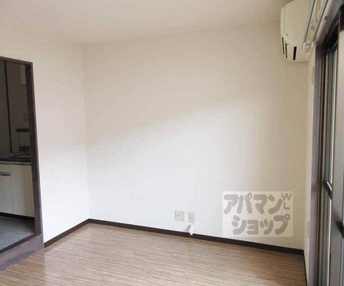 【サンガーデン山科】間取