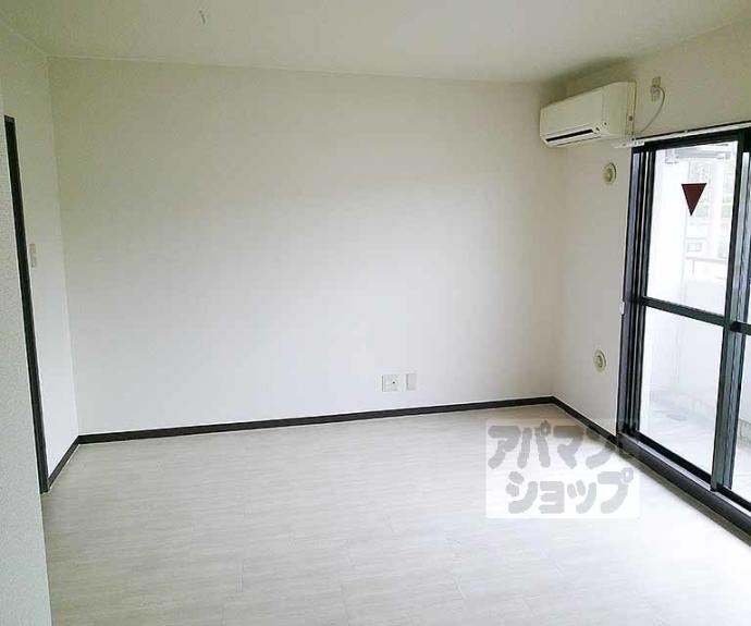 【サンガーデン山科】間取