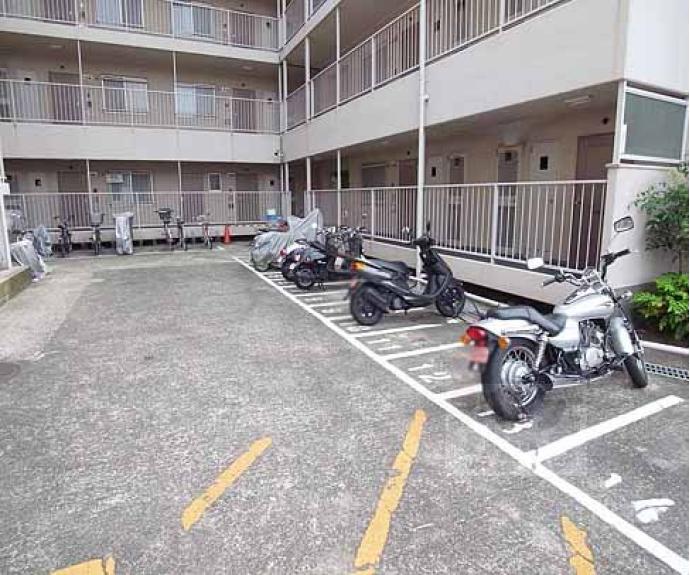 【山科不二サンハイツ】