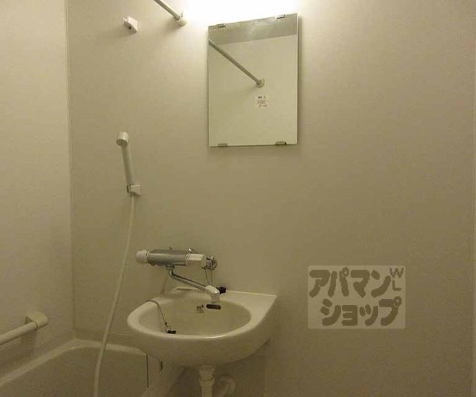 【レオパレスボンマルシェ山科】間取