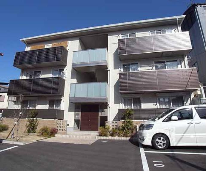 【シャーメゾン三久】間取