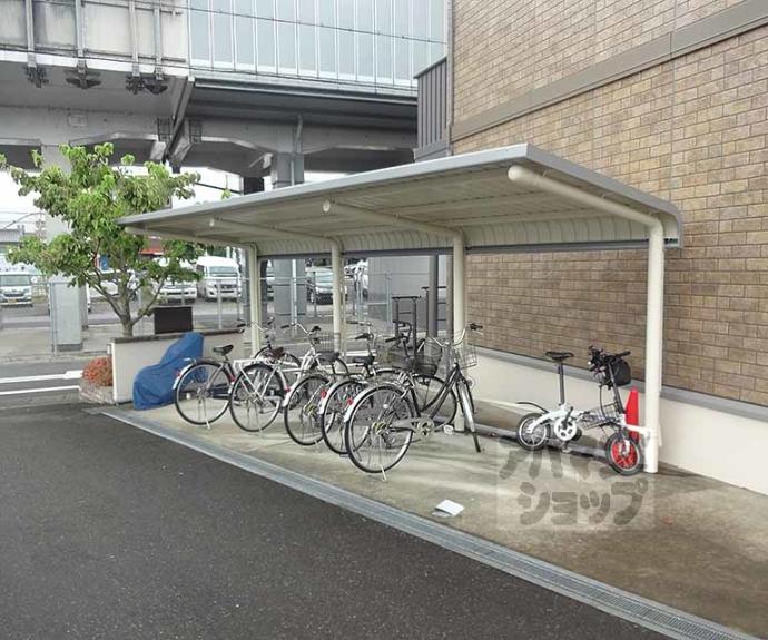 【スタシオン東野・アクシス　Ｂ棟】間取