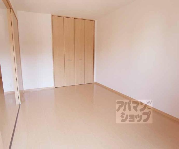 【ＭＡＥＤＥ　ＴＯＷＮ　Ｂ棟】間取