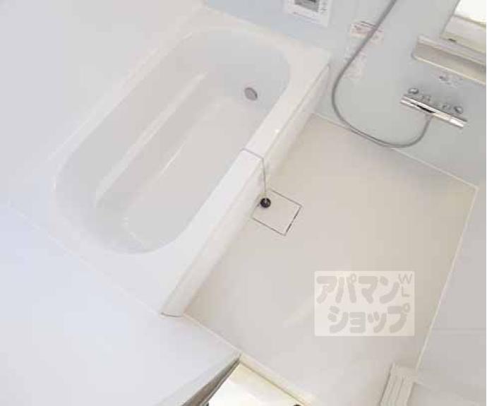 【エミネンスコート東野 B棟】間取