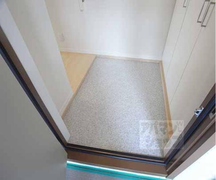 【エミネンスコート東野 B棟】間取