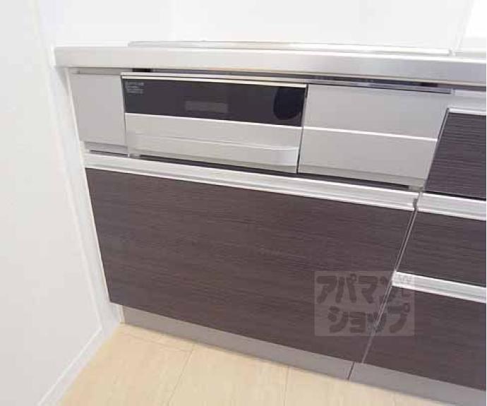 【エミネンスコート東野 B棟】間取