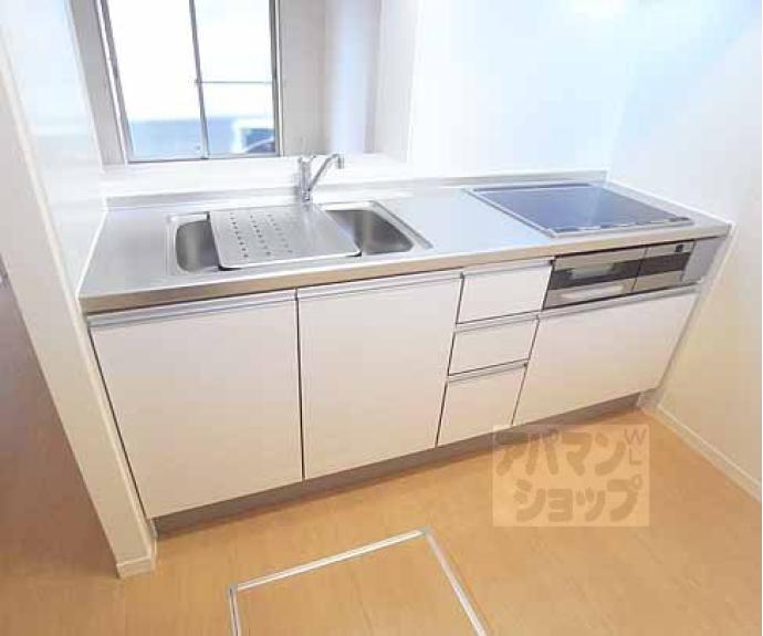 【シャーメゾン音羽草田町】間取