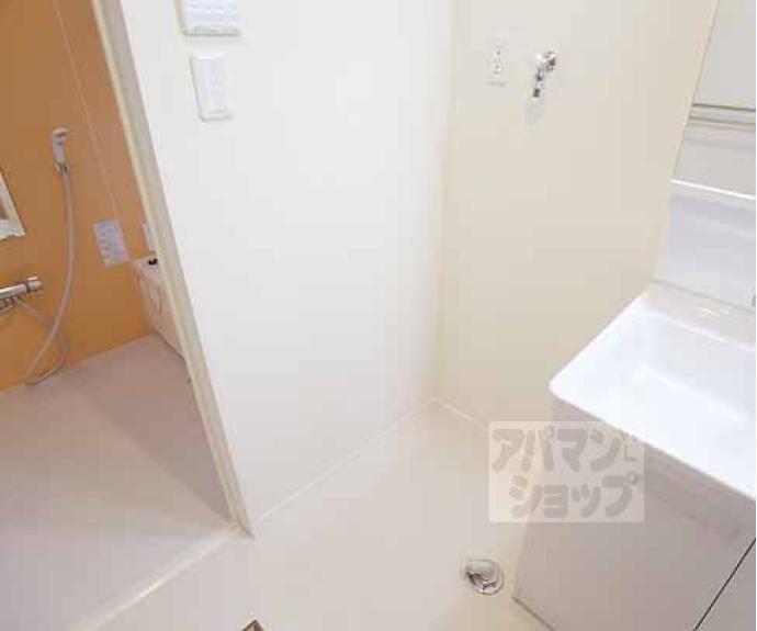 【シャーメゾン花山】間取